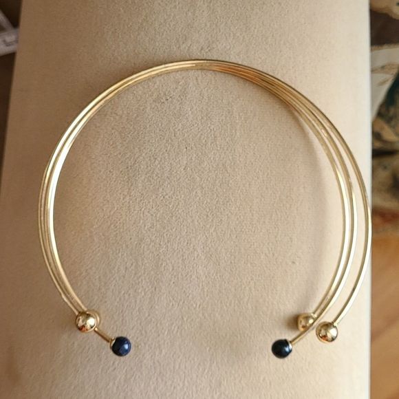 Elegant Gold and Blue Women's Necklace - Picture 4 of 7